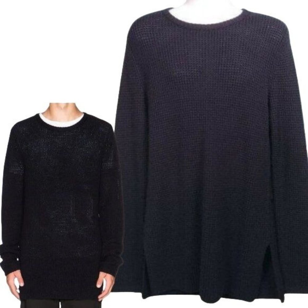 NLST Men's Navy Blue Knit Sweater Long Sleeves Side Slits Size Medium NWOT